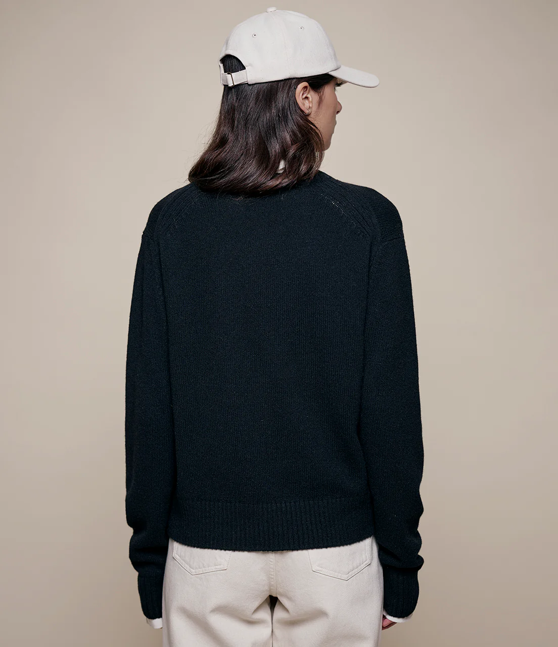 Cropped Recycled Cashmere Sweater - Image 3