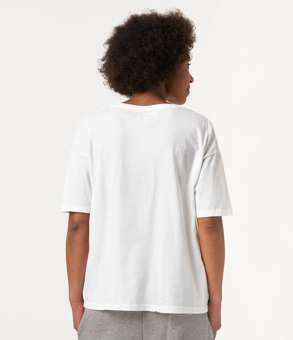 Lightweight Cotton Jersey Loose Fit Women's T-Shirt - Image 4